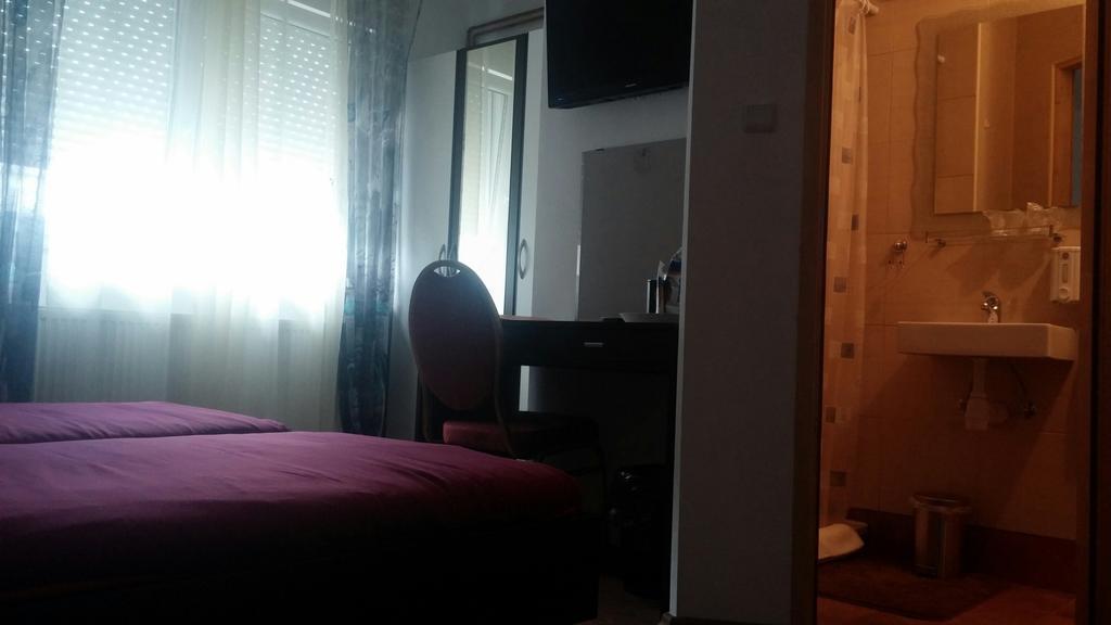 Rooms Du-Na زغرب المظهر الخارجي الصورة